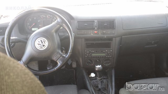 VW Golf 1.9 TDI 110, снимка 10 - Автомобили и джипове - 17962405