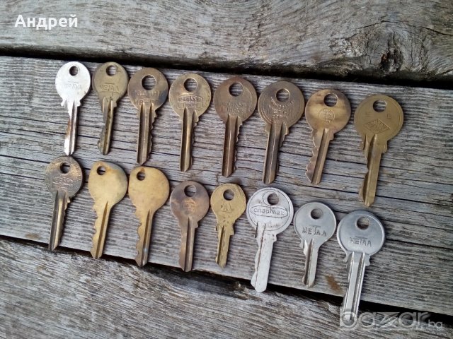 Стар секретен ключ,ключета, снимка 4 - Антикварни и старинни предмети - 16772982