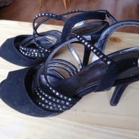 Дамски обувки , снимка 3 - Дамски обувки на ток - 21436536