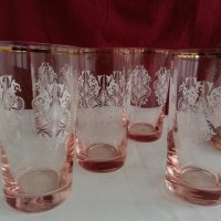 Ретро  чаши розово стъкло и златен кант , снимка 6 - Антикварни и старинни предмети - 19837565