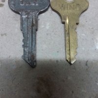 Ключове от стари мотоциклети, автомобили и др., снимка 9 - Други - 10251791