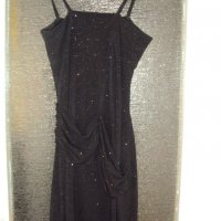 Дамска черна рокля, снимка 1 - Рокли - 19522411