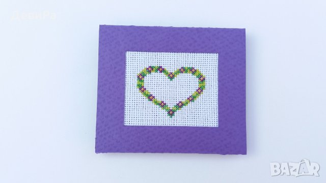 Картичка с бродерия ,,Сърце цветно венче", снимка 5 - Романтични подаръци - 24461907