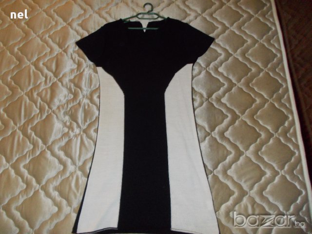 Черна рокля с бяло отпред, снимка 3 - Рокли - 9262583