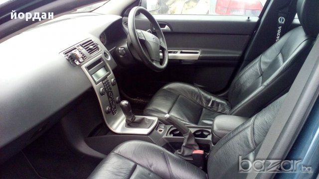 волво s40 1.6 бенз 2006г само на части, снимка 4 - Автомобили и джипове - 16171730