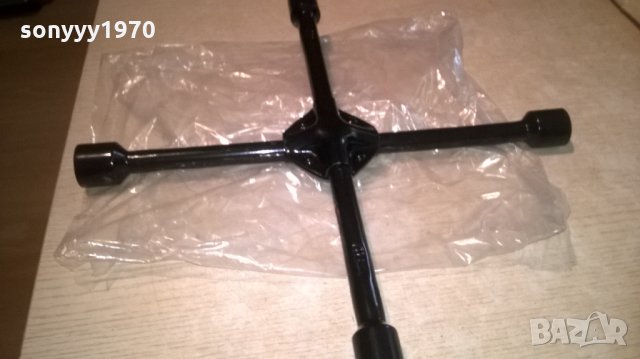 кръстачка ключ за гуми-як усилен-36х36см, снимка 5 - Аксесоари и консумативи - 25428859