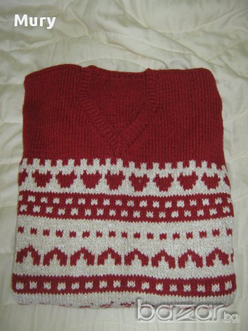 Пуловер, снимка 1 - Блузи с дълъг ръкав и пуловери - 12750597