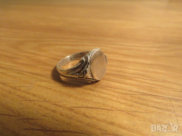 Стар мъжки сребърен пръстен с  чиста плочка и красива ръчна изработка . Солидна красива р, снимка 2 - Пръстени - 24685981