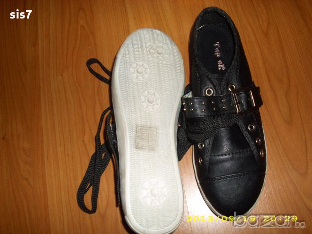 нови спортни обувки от Англия номер 37, снимка 4 - Дамски ежедневни обувки - 14487007