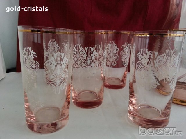 Ретро  чаши розово стъкло и златен кант , снимка 6 - Антикварни и старинни предмети - 19837565