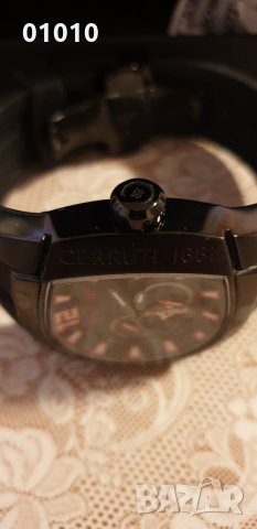 Cerruti автоматичен часовник перфектен като нов оригинален, снимка 3 - Мъжки - 25632027