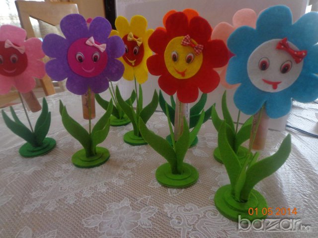 Цветя с поставка от филц, снимка 9 - Други - 7881062