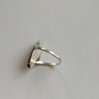 Ръчен сребърен  пръстен с бял седеф  , снимка 4 - Пръстени - 22883900