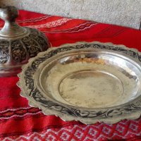 Стар османски сахан с гравюри , снимка 2 - Антикварни и старинни предмети - 20626723