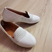 Нови обувчици естествена кожа /38, снимка 1 - Дамски ежедневни обувки - 25813469
