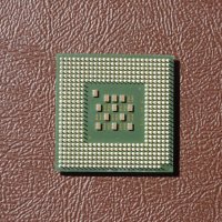 Процесор Intel Pentium 4 3.00 GHz, снимка 2 - Процесори - 24158132