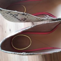 Bershka, снимка 2 - Дамски обувки на ток - 21495908