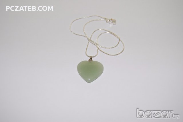Ланче "Сърце" зелен авантюрин, снимка 1 - Колиета, медальони, синджири - 13240963