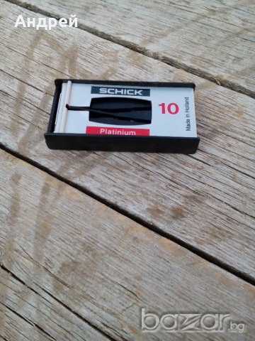 Кутия от ножчета за бръснене SCHICK