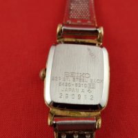 Часовник Seiko, снимка 5 - Дамски - 26105160