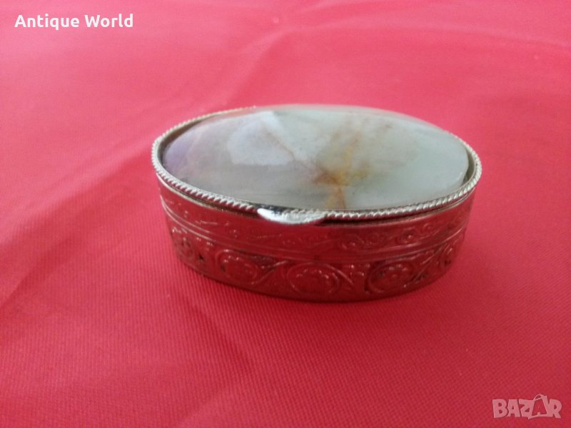 Стара Метална Кутийка с ОНИКС за ЕМФИЕ, снимка 1