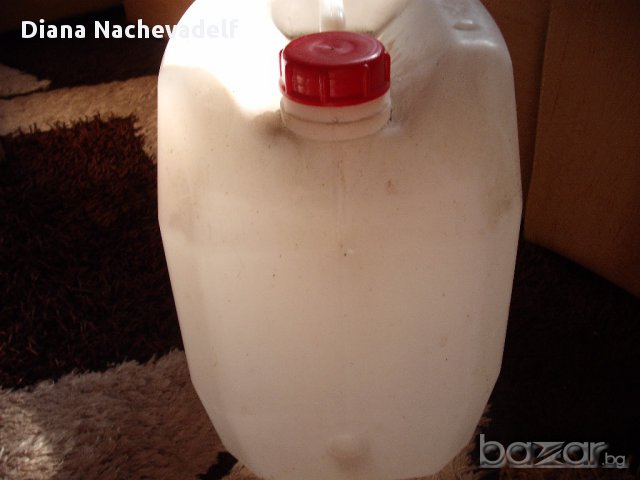 пластмасови туби от 20л, снимка 2 - Други стоки за дома - 15635011