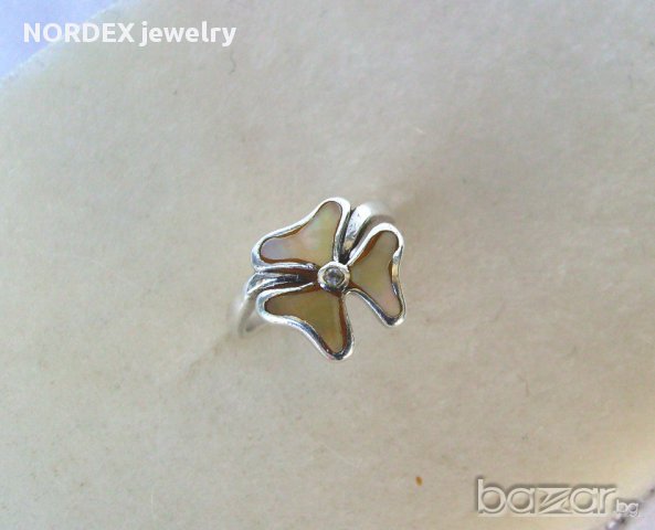 Нежен сребърен дамски пръстен със седеф, снимка 6 - Пръстени - 13569738
