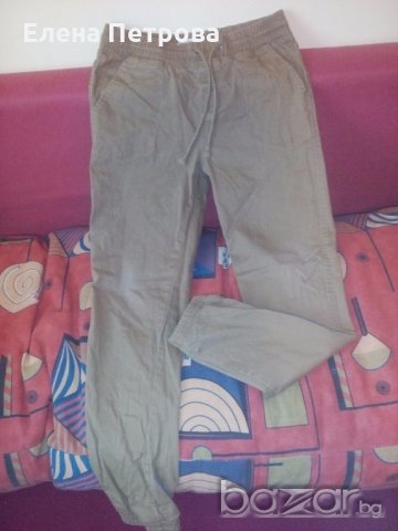 Удобен ежедневен панталон в бежово размер 150, снимка 1 - Детски панталони и дънки - 19527474