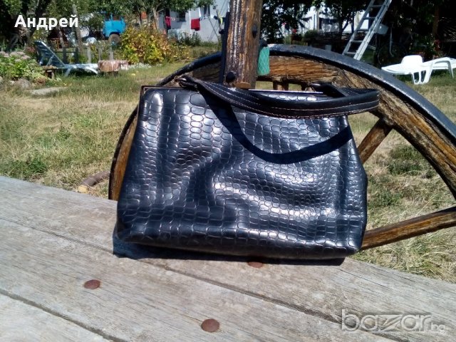 Стара Дамска чанта, снимка 2 - Антикварни и старинни предмети - 17939323
