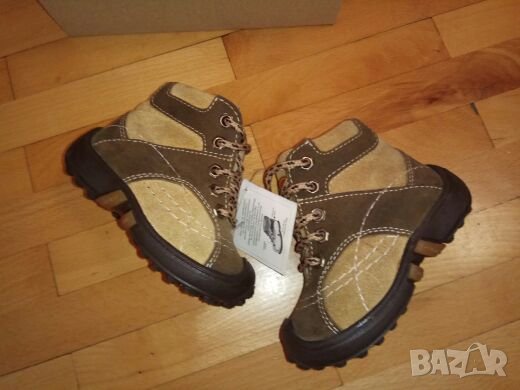 Нови ботички, КиК, №19, снимка 4 - Детски боти и ботуши - 23568574