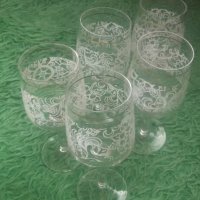 Красиви стъклени чашки с рисунък от соца, снимка 3 - Сервизи - 24580697