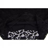 Малка черна рокля с голи рамене , снимка 9 - Рокли - 25556560