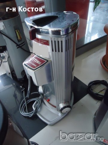 1.За заведения и магазини за кафе кафемелачки професионални произход Италия и Германия Цени от 250лв, снимка 2 - Кафе машини - 12232836