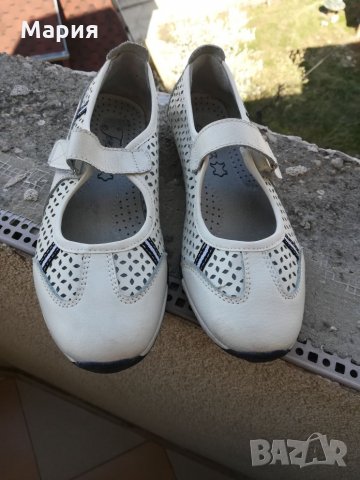 Намалявам на изгодна  цена! Обувки, сандали естествена кожа номер 36