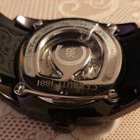 Cerruti автоматичен часовник перфектен като нов оригинален, снимка 4 - Мъжки - 25632027
