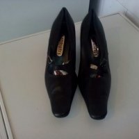 Обувки 41 номер-естествена кожа, снимка 2 - Дамски ежедневни обувки - 21486217