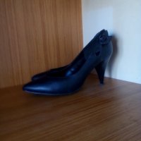 Обувки, снимка 5 - Дамски обувки на ток - 19554052