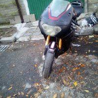 Aprilia rsv, снимка 2 - Мотоциклети и мототехника - 19713211