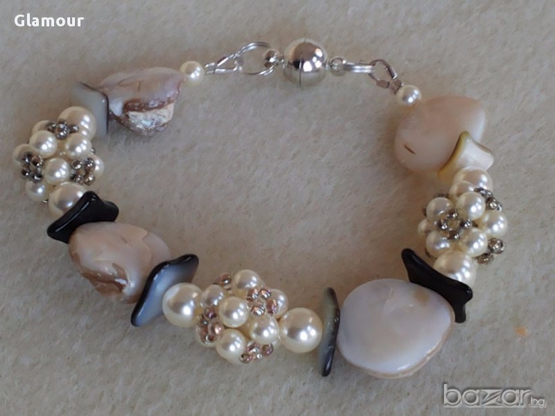 Гривна с перли и седеф, снимка 1