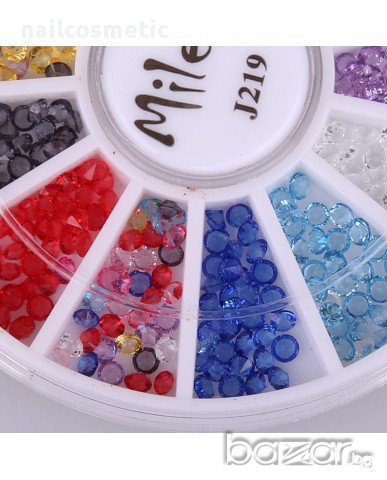 Цветни малки камъчета /1.5мм/ със стъклен ефект, снимка 2 - Продукти за маникюр - 17535714
