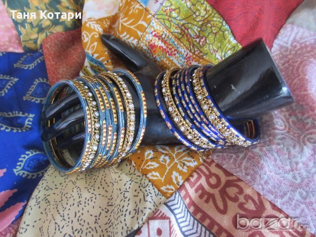 Индийски гривни - стъклени, перлени, пластмасови, снимка 17 - Гривни - 14247985