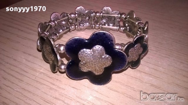 Ретро колекиция масивна гривна-внос швеицария, снимка 9 - Антикварни и старинни предмети - 17361445