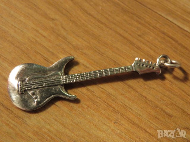 сребърен медальон, сребърно колие КИТАРА  моторджийски, мото аксесоари, мото екипировка сребро, снимка 2 - Колиета, медальони, синджири - 24253082