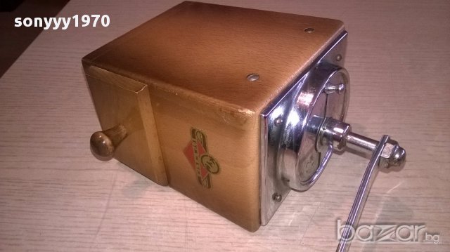 Kym=kym-красива ретро мелница-17х11х8см-внос швеицария, снимка 5 - Антикварни и старинни предмети - 18137449