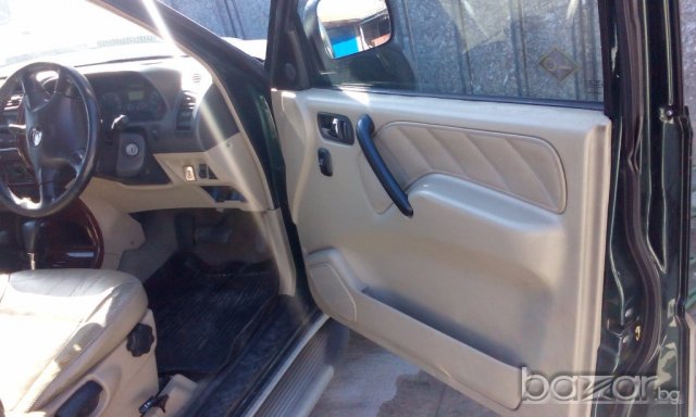 Nissan Terrano 3 2.7 tdi, снимка 10 - Автомобили и джипове - 19690286