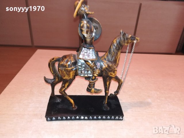 дон кихот и коня-тежка масивна фигура-25х20х8см-L, снимка 13 - Колекции - 21693321