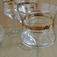 Стъклени чаши с златен кант, снимка 4 - Антикварни и старинни предмети - 25547637