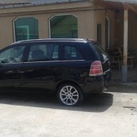 Opel Zafira 1.9CDTi 120 - 150кс 6скорости 2009г на ЧАСТИ, снимка 3 - Автомобили и джипове - 14950246