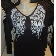 Дамска сива блуза с криле на нея и синджирчета-размер-Л-ХЛ, снимка 1 - Блузи с дълъг ръкав и пуловери - 10371743