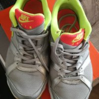 Дамски маратонки Nike, снимка 6 - Маратонки - 22020078